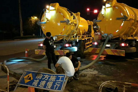 下水疏通,无锡新吴梅村多功能高压清洗车价格|专业化粪池专业清理